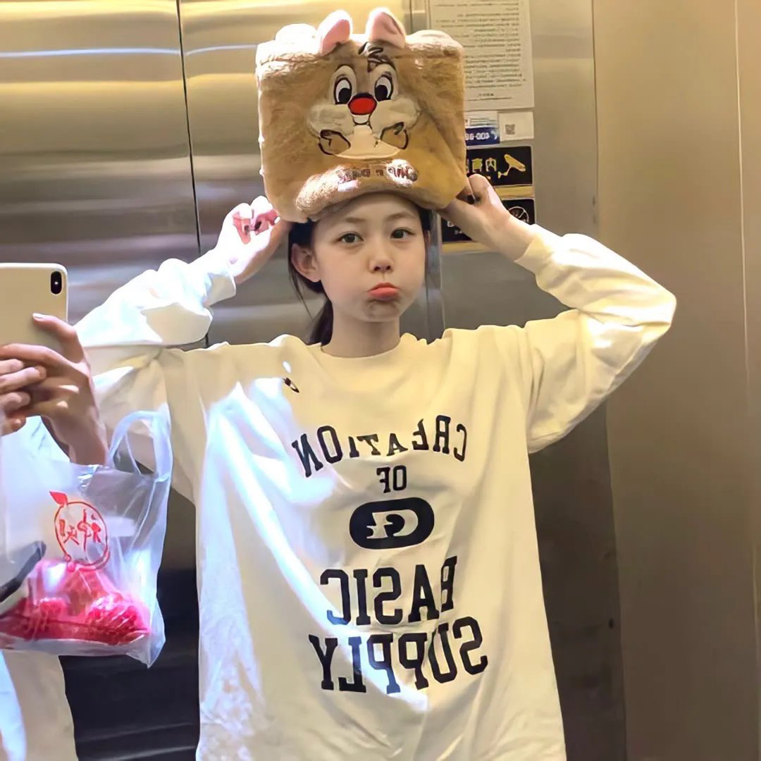 彩香最爱弘子前辈海报